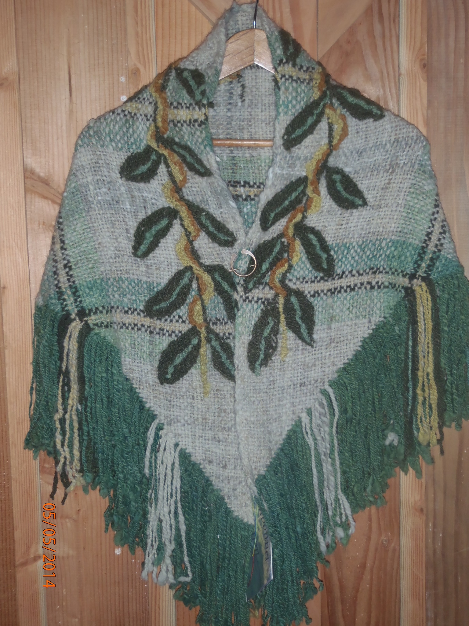 Maile and ilima shawl