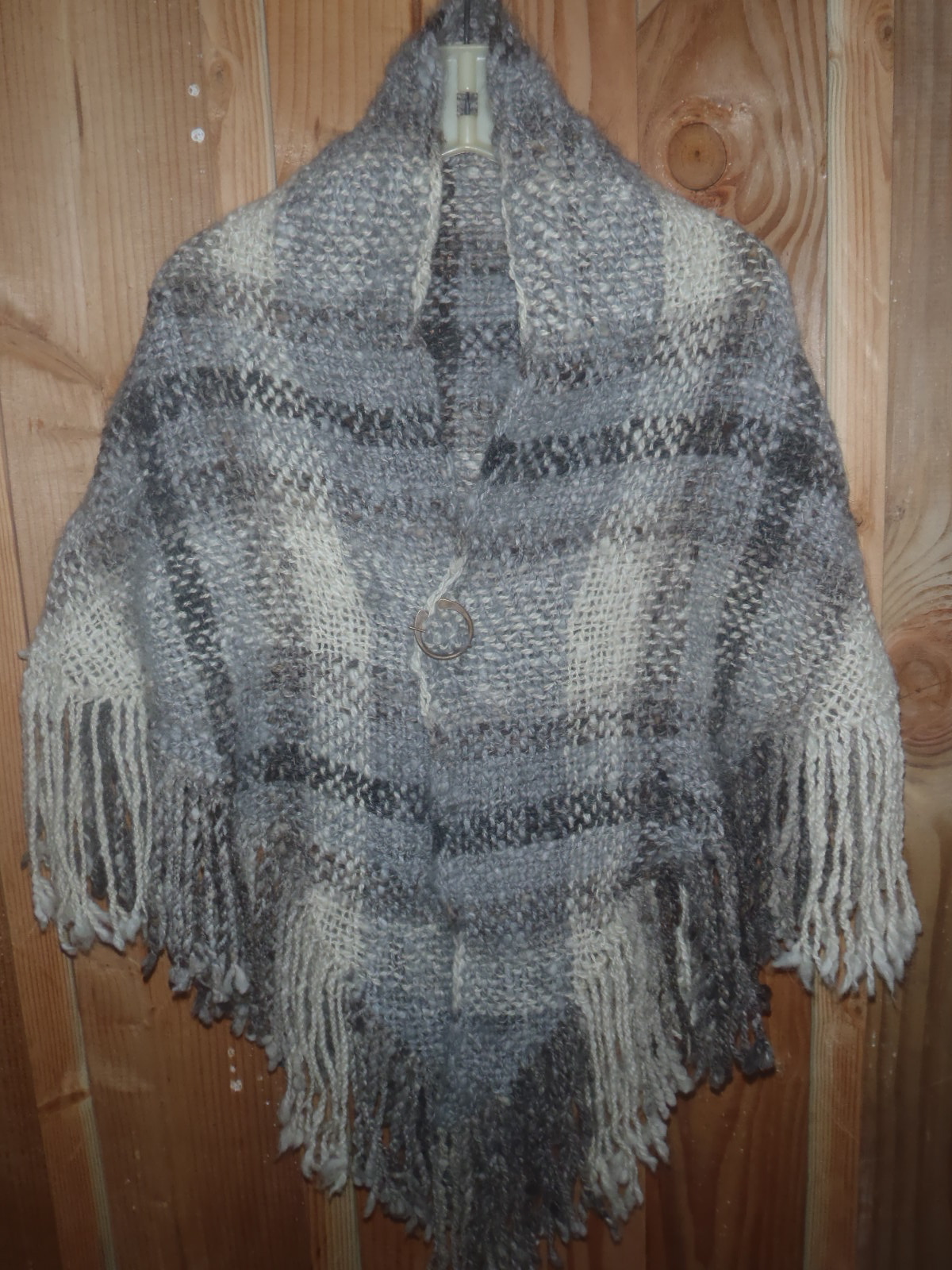 Photo of the shawl.