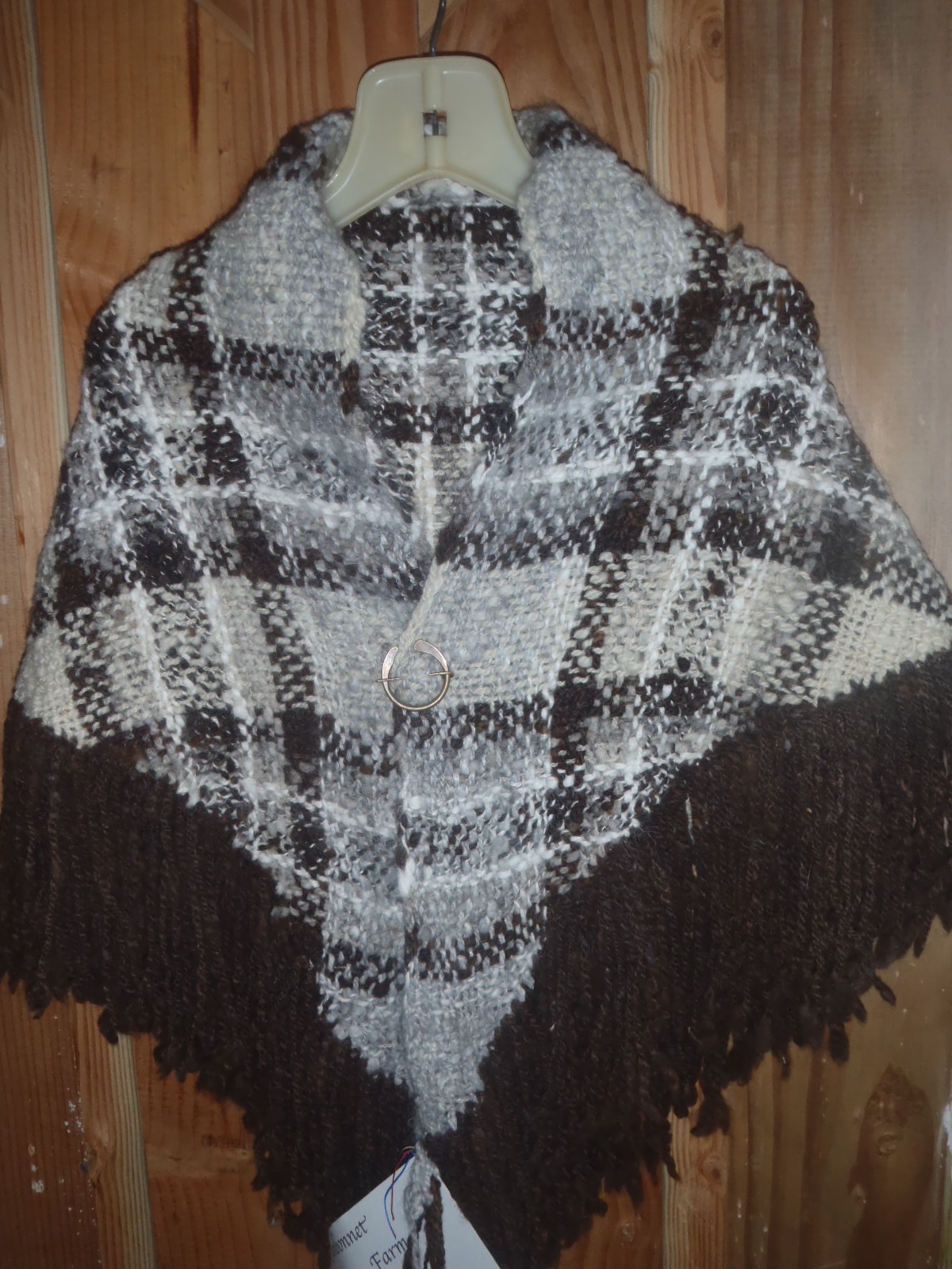 Shawl with brown fringe